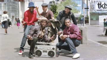 Jamel-Shabazz_The-Downtown-Brooklyn-Crew-Downtown CROP